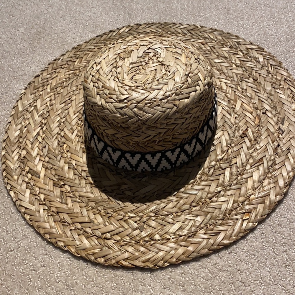Large Straw Hat - image 2